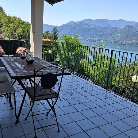 Near Monastero And Castello Di Vezio Apartman