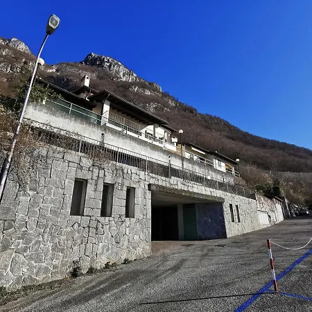Apartman Near Monastero And Castello Di Vezio